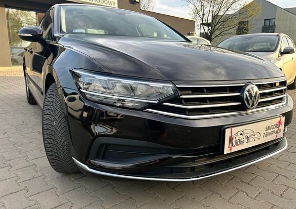 Volkswagen Passat cena 68900 przebieg: 111000, rok produkcji 2020 z Choroszcz małe 46